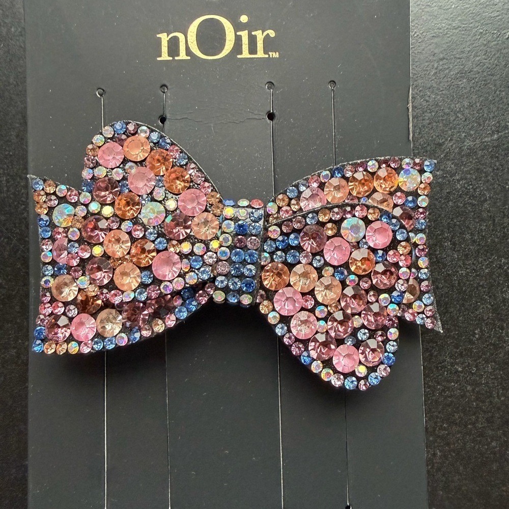 nOir Multi Color Crystal Rhinestone Bow Hair Clip Barrette New on Card